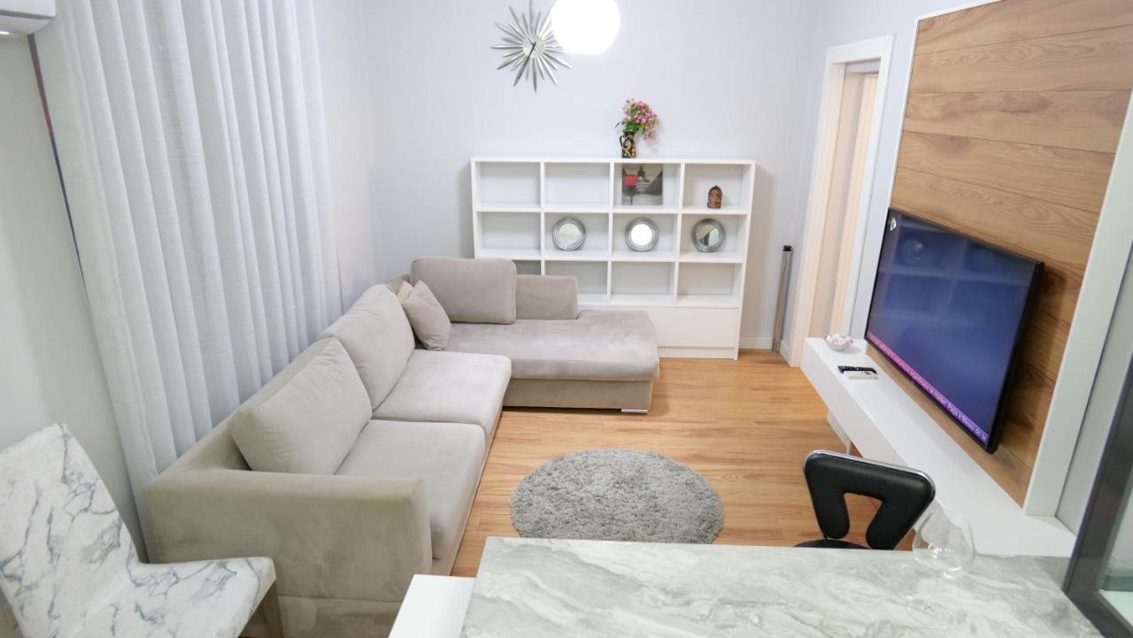 City Center Apartment Niko 04 Tirana Exteriér fotografie