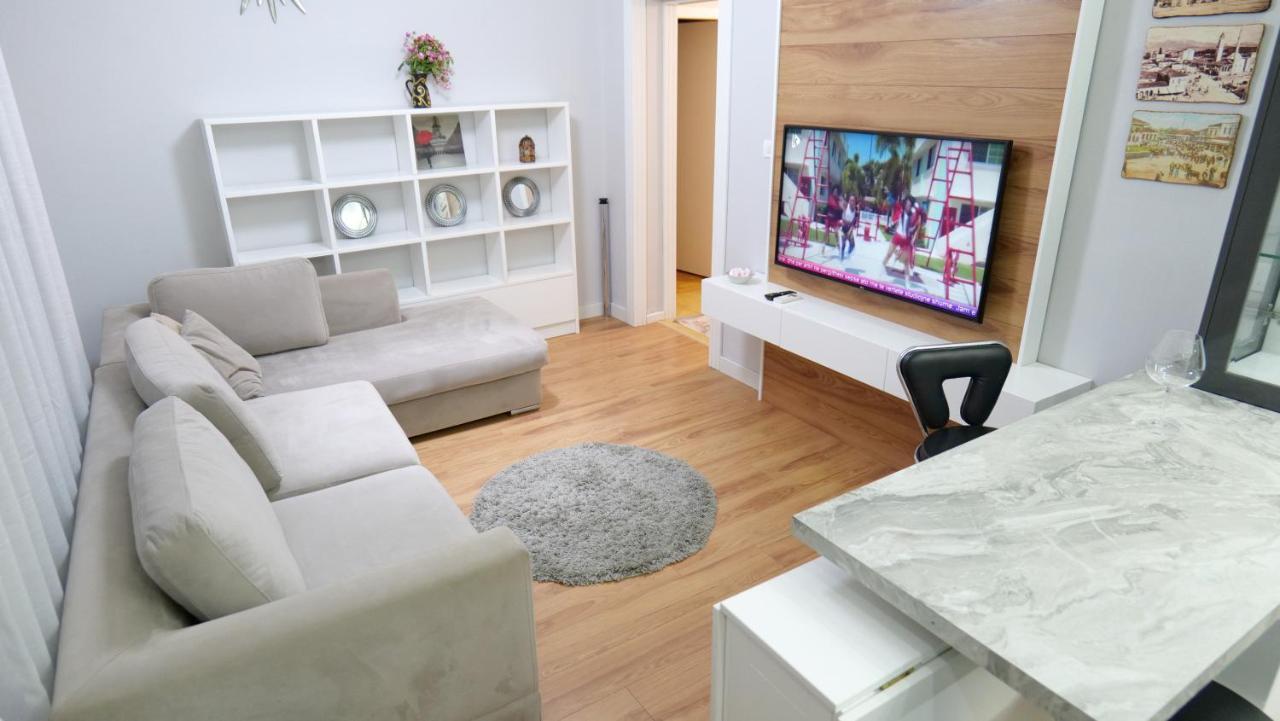 City Center Apartment Niko 04 Tirana Exteriér fotografie
